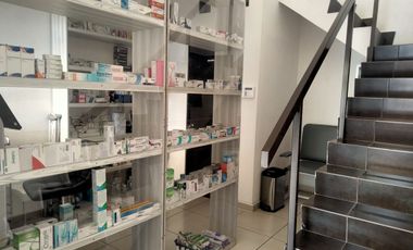 EDIFICIO COMERCIAL EN VENTA CLINICA MEDICA JURICA QUERETARO