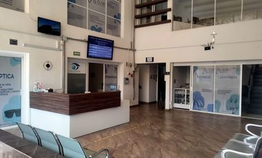 EDIFICIO COMERCIAL EN VENTA CLINICA MEDICA JURICA QUERETARO