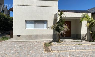 CASA en VENTA en Santa Juana - Canning