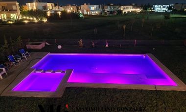 Casa en venta - 5 ambientes. Terralagos, Canning.