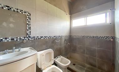 Casa en Arroyo Seco cercana a Autopista Rosario Buenos Aires