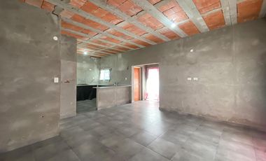 Casa en Arroyo Seco cercana a Autopista Rosario Buenos Aires