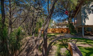 Hermosa Casa de Lujo en Venta en Puerta de Hierro zona Andares.