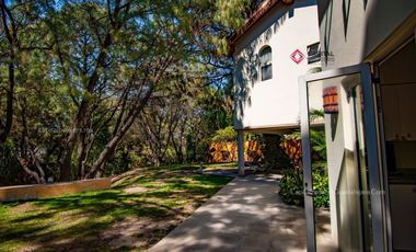 Hermosa Casa de Lujo en Venta en Puerta de Hierro zona Andares.