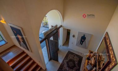 Hermosa Casa de Lujo en Venta en Puerta de Hierro zona Andares.