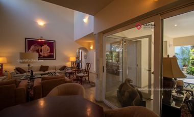 Hermosa Casa de Lujo en Venta en Puerta de Hierro zona Andares.
