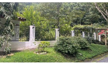 Se Vende Hermosa y Acogedora Casa en Altos del Maria