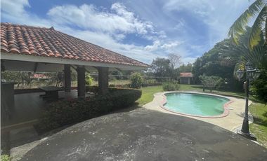 VENTA DE CASA EN PLAYA CORONADO