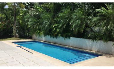 ALQUILER Y VENTA CASA EN COSTA ESMERALDA COSTA SUR CON PISCINA