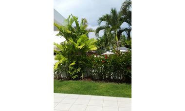 ALQUILER Y VENTA CASA EN COSTA ESMERALDA COSTA SUR CON PISCINA
