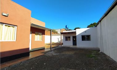 VENTA DE 2 CASAS ZONA QUARANTA Y 213