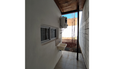 VENTA DE 2 CASAS ZONA QUARANTA Y 213