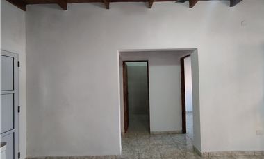 VENTA DE 2 CASAS ZONA QUARANTA Y 213