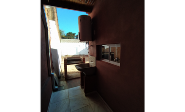 VENTA DE 2 CASAS ZONA QUARANTA Y 213