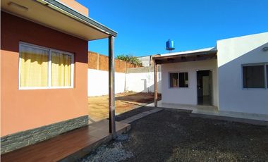 VENTA DE 2 CASAS ZONA QUARANTA Y 213