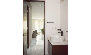 Departamentos en PREVENTA en Residencial sobre Av. Huayacán, Cancún