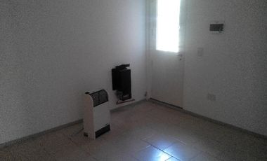 DEPARTAMENTO 2 AMB. 1 PISO. EN COMPLEJO CON PISCINA ,SIN EXPENSAS. NI ABL TACUARI 255 , TIGRE