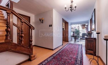 Casa en Venta en luis pasteur con Lo recabarren