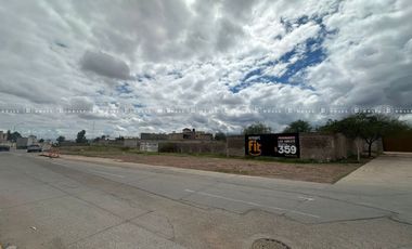 TERRENO EN RENTA AL NORTE, CERCA DE FRACC. MONTECARLOS  FRENTE  A GLORIETA