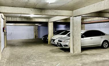 Venta. Cochera - Centro