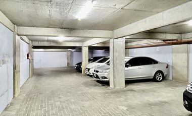 Venta. Cochera - Centro