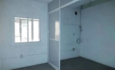 Clínica Con Uso de Suelo para Quirófanos