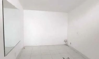 Clínica Con Uso de Suelo para Quirófanos