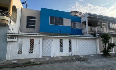 VENTA CASA RENTERA CDLA. ALBORADA XI ETAPA (VM)