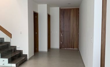 Hermosa casa en PREVENTA Parque Metropolitano en coto
