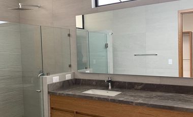 Hermosa casa en PREVENTA Parque Metropolitano en coto