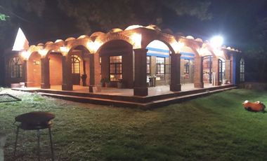 CASA EN ACATIC