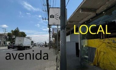LOCAL COMERCIAL EN RENTA,  CARRETERA MEXICO TOLUCA CUAJIMALPA