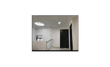 SE VENDE  CASA 310 M2 AMOBLADA 2 NIVELES SAN FRANCISCO