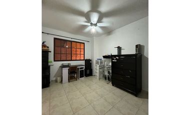 SE VENDE CASA EN BRISAS DEL GOLF