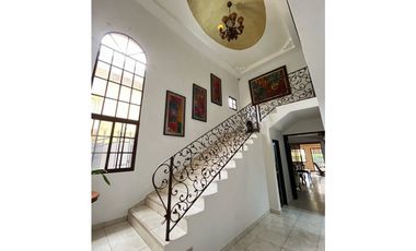 SE VENDE CASA EN BRISAS DEL GOLF