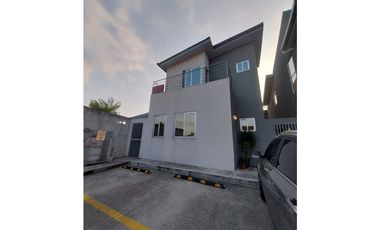 Edificio en Venta en Parque Lefevre