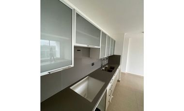 APARTAMENTO A ESTRENAR PH CLAYTON PARK 5 LINEA BLANCA cv