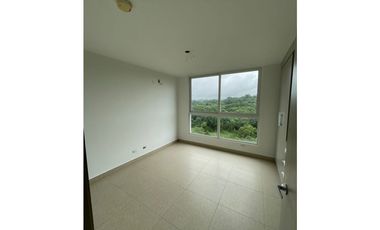 APARTAMENTO A ESTRENAR PH CLAYTON PARK 5 LINEA BLANCA cv