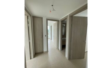 APARTAMENTO A ESTRENAR PH CLAYTON PARK 5 LINEA BLANCA cv