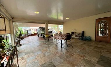 VENTA CASA EN LLANOS DE CURUNDU cv
