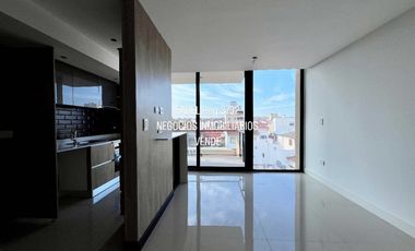 La Rioja y Quintana 2 ambientes c/frente+cochera+baulera