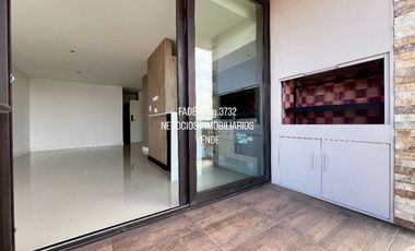 La Rioja y Quintana 2 ambientes c/frente+cochera+baulera