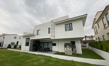 Casa en Renta Rincón de los Encinos Lerma, rápido acceso a la México -Toluca