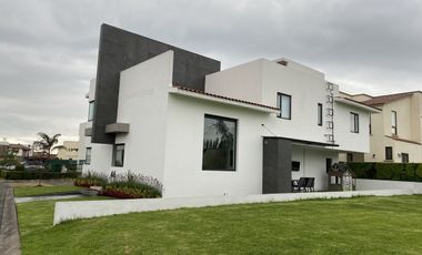Casa en Renta Rincón de los Encinos Lerma, rápido acceso a la México -Toluca