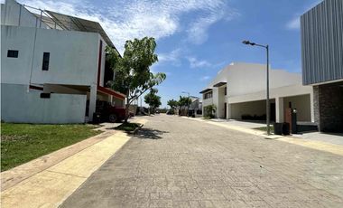 TERRENO EN VENTA FRACCIONAMIENTO HACIENDAS VILLAHERMOSA TABASCO