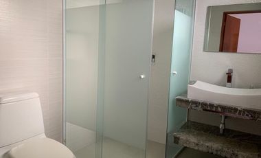 VENTA CASA CON ALBERCA EN LOMAS DE TETELA, CUARNAVACA, MORELOS