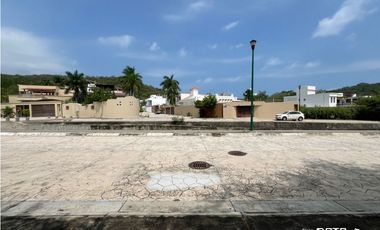 LOTE RESIDENCIAL EN EL SECTOR O