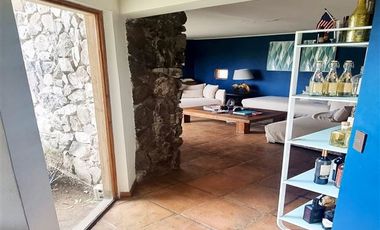 Parcela en Venta en Venta Amplia Casa 5 Dormitorios, 378 m2 útil, 25.600 m2 terreno, Hacienda Chacabuco, Colina