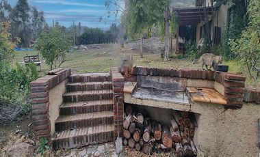 Parcela en Venta en Venta Amplia Casa 5 Dormitorios, 378 m2 útil, 25.600 m2 terreno, Hacienda Chacabuco, Colina