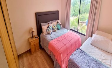 Parcela en Venta en Venta Amplia Casa 5 Dormitorios, 378 m2 útil, 25.600 m2 terreno, Hacienda Chacabuco, Colina